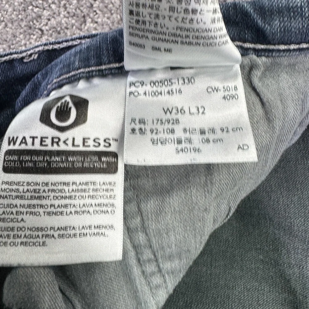 Levis pre owned